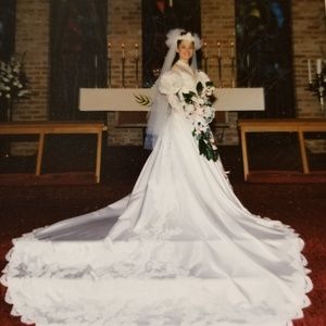 Wedding dress